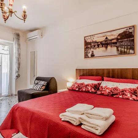 Liber's Domus Apartment *