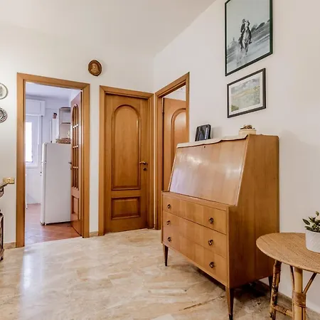 Liber's Domus Apartment